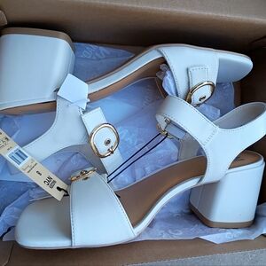 Women’s Cream Block Heel Sandals with Gold Buckle